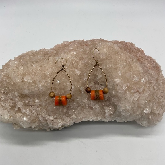 Jewelry - Wire Earrinngs